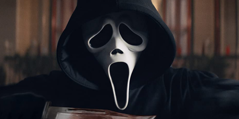 Image de Ghostface dans la franchise cinématographique Scream